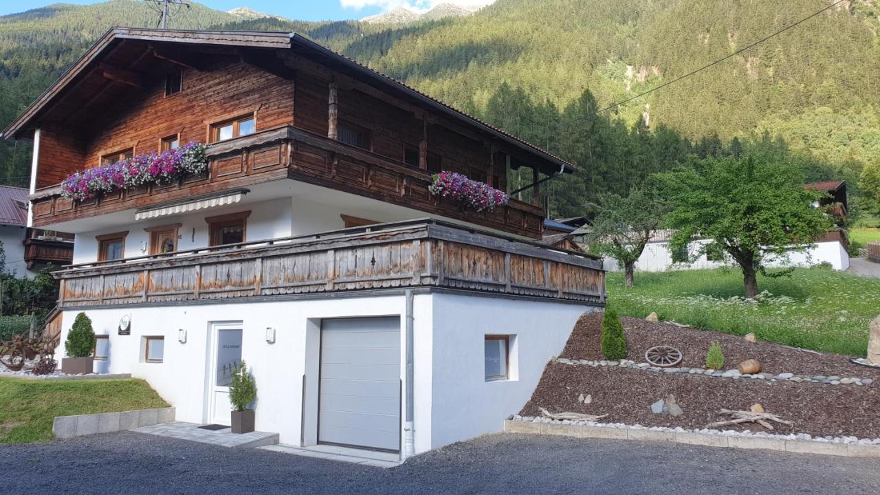 Pienz Apart Oetz Buitenkant foto