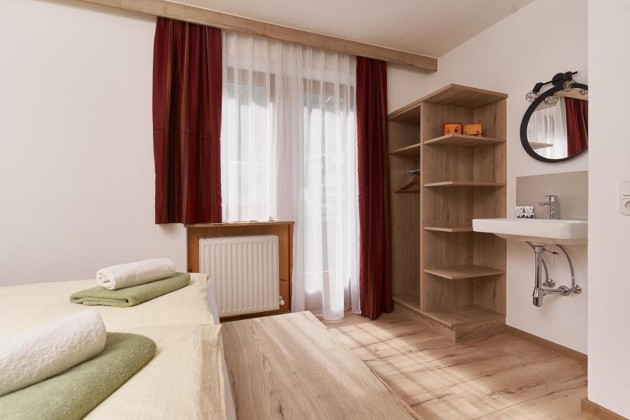Pienz Apart Oetz Buitenkant foto