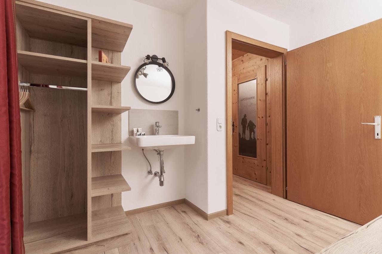Pienz Apart Oetz Buitenkant foto